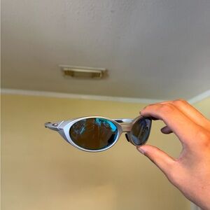 Silver Frame Sunglasses with Blue Mirrored Lenses Oakley Oakleys
